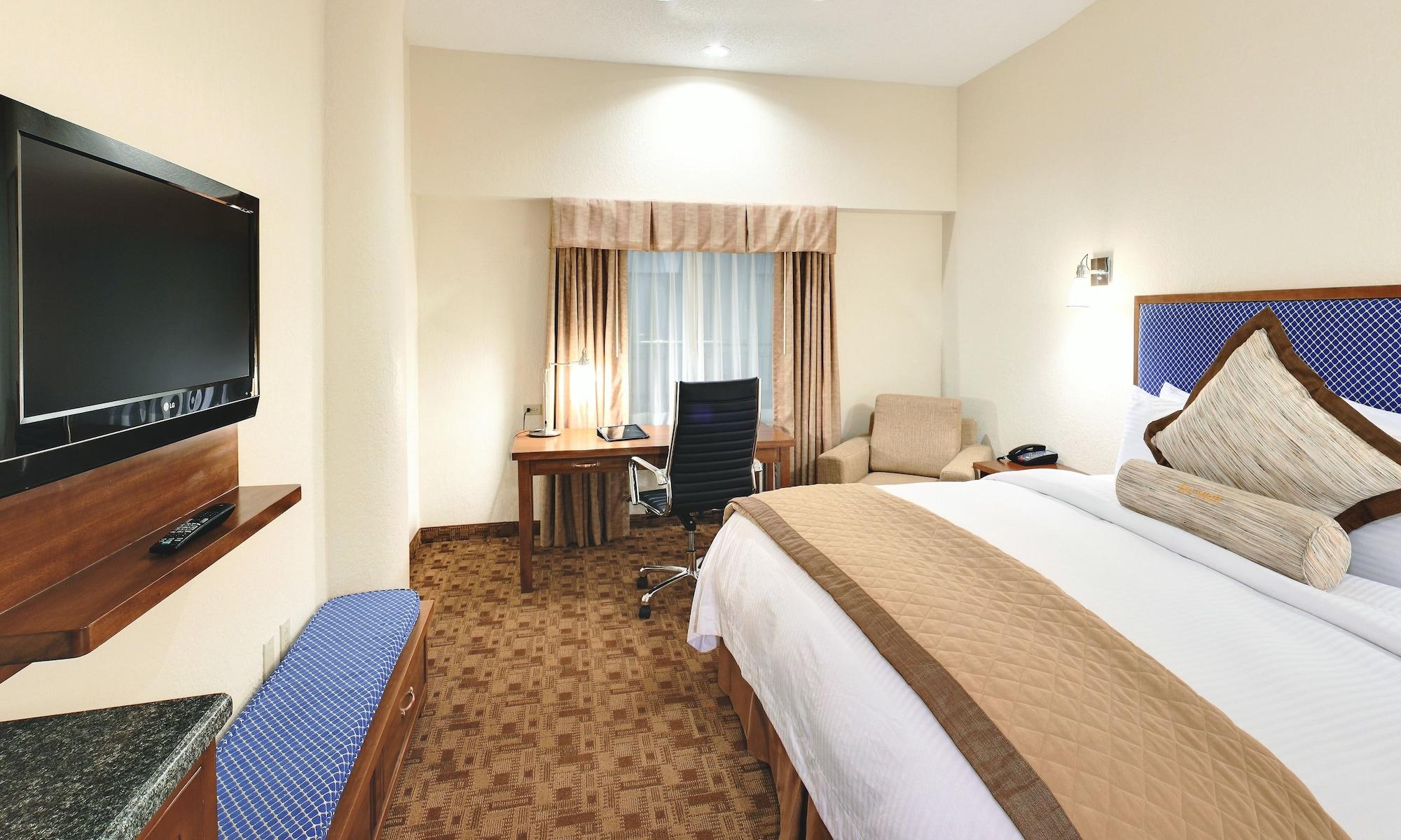Wyndham Garden Baronne Plaza Hotel Ню Орлиънс Екстериор снимка