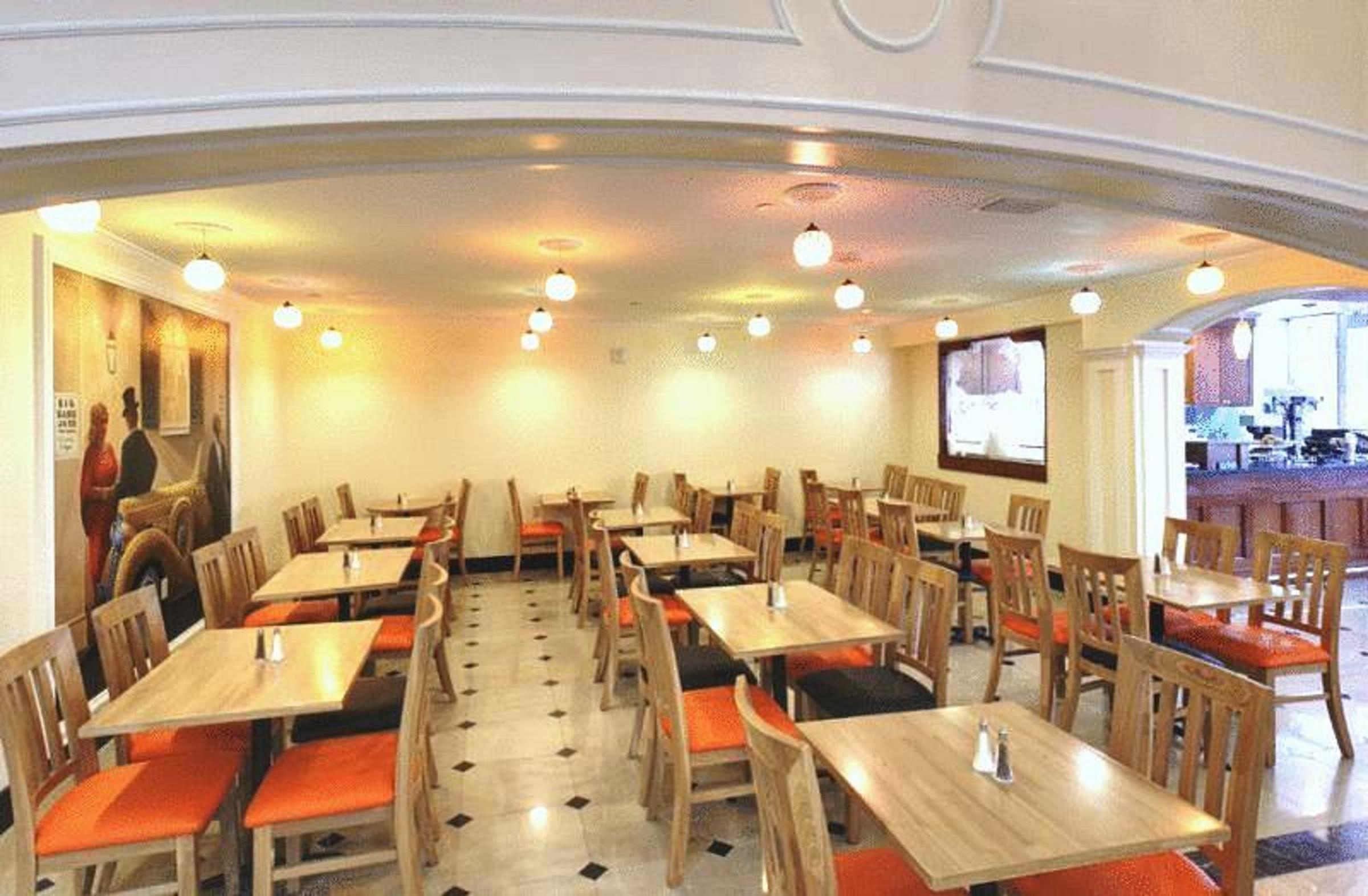 Wyndham Garden Baronne Plaza Hotel Ню Орлиънс Екстериор снимка